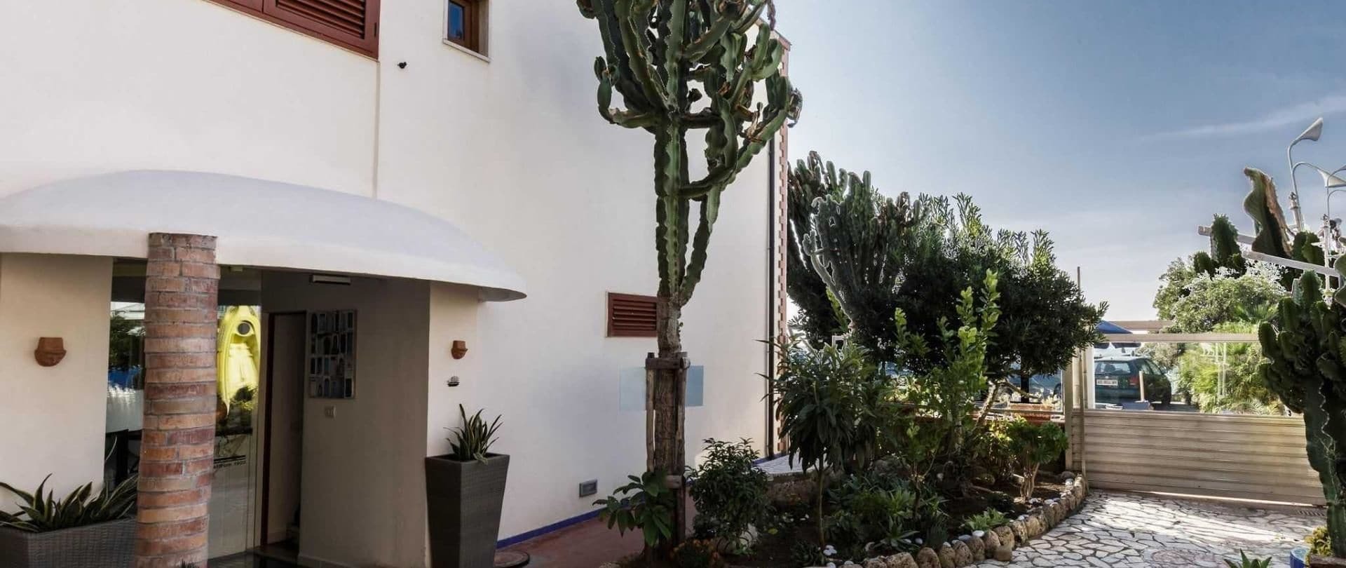 Beach Hotel 14Leoni B&B Salerno Exterior photo
