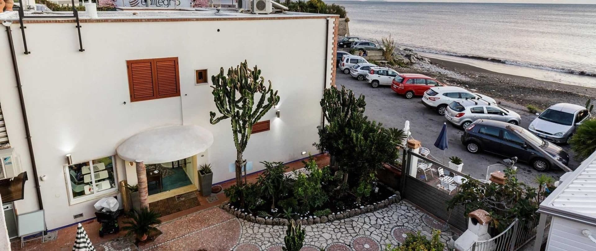 Beach Hotel 14Leoni B&B Salerno Exterior photo
